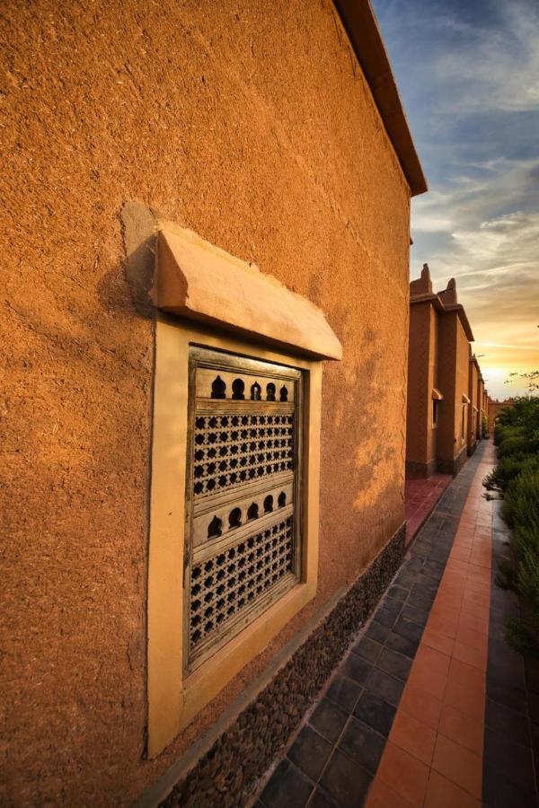 Ecolodge L'Ile De Ouarzazate Tarmigt ภายนอก รูปภาพ