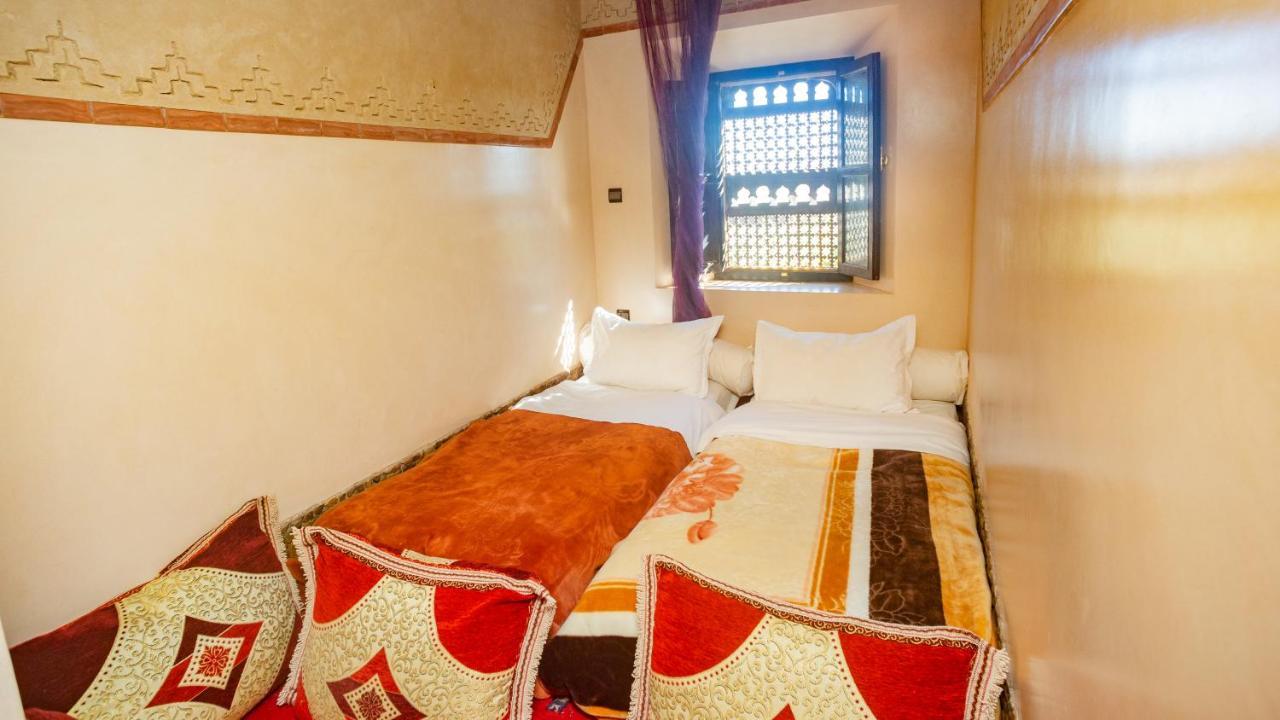 Ecolodge L'Ile De Ouarzazate Tarmigt ภายนอก รูปภาพ