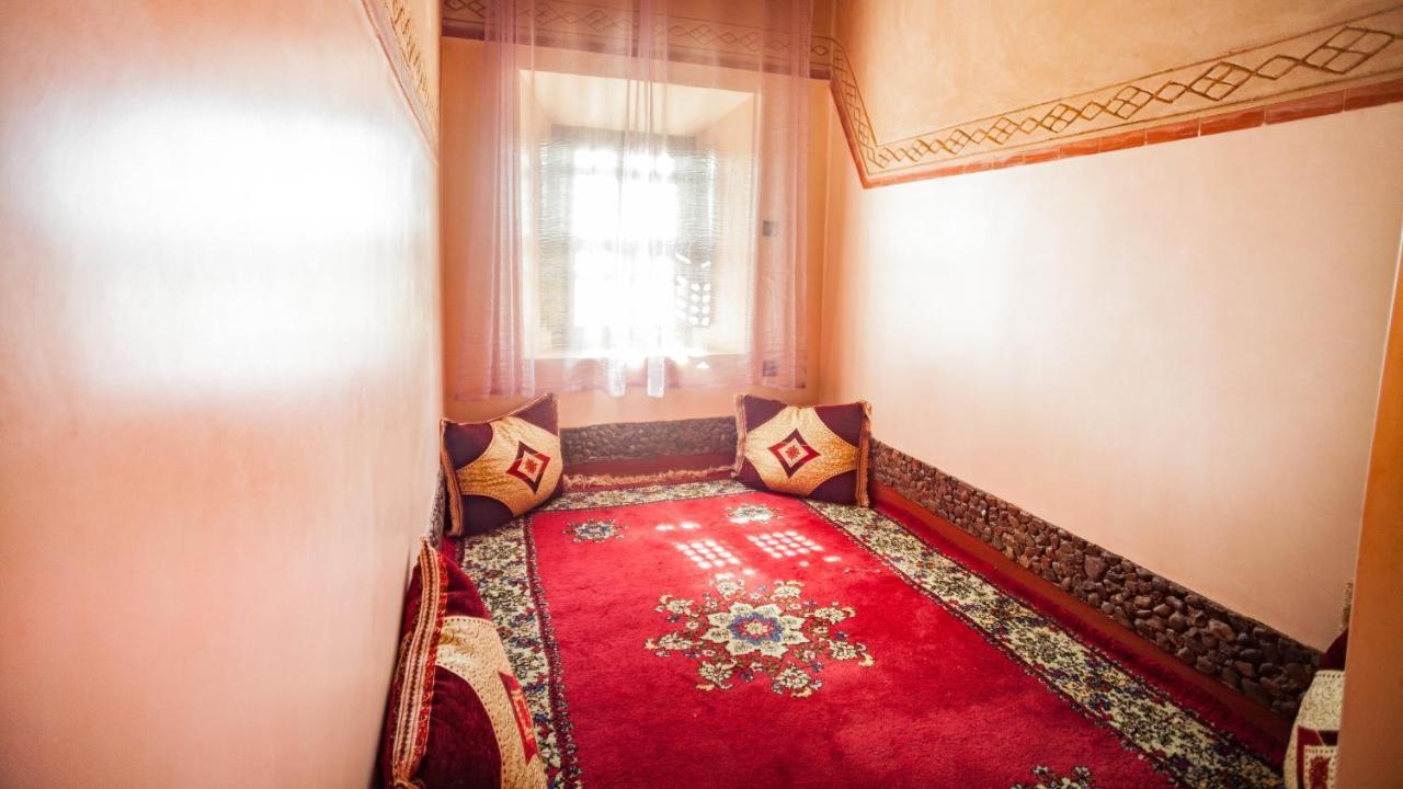 Ecolodge L'Ile De Ouarzazate Tarmigt ภายนอก รูปภาพ