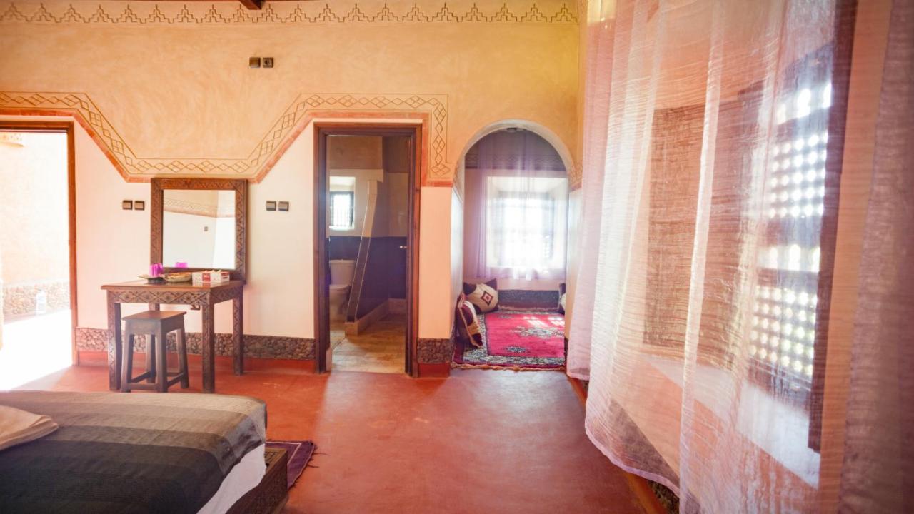 Ecolodge L'Ile De Ouarzazate Tarmigt ภายนอก รูปภาพ